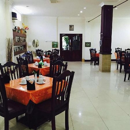 Hotel Dynasty Tarakan Esterno foto